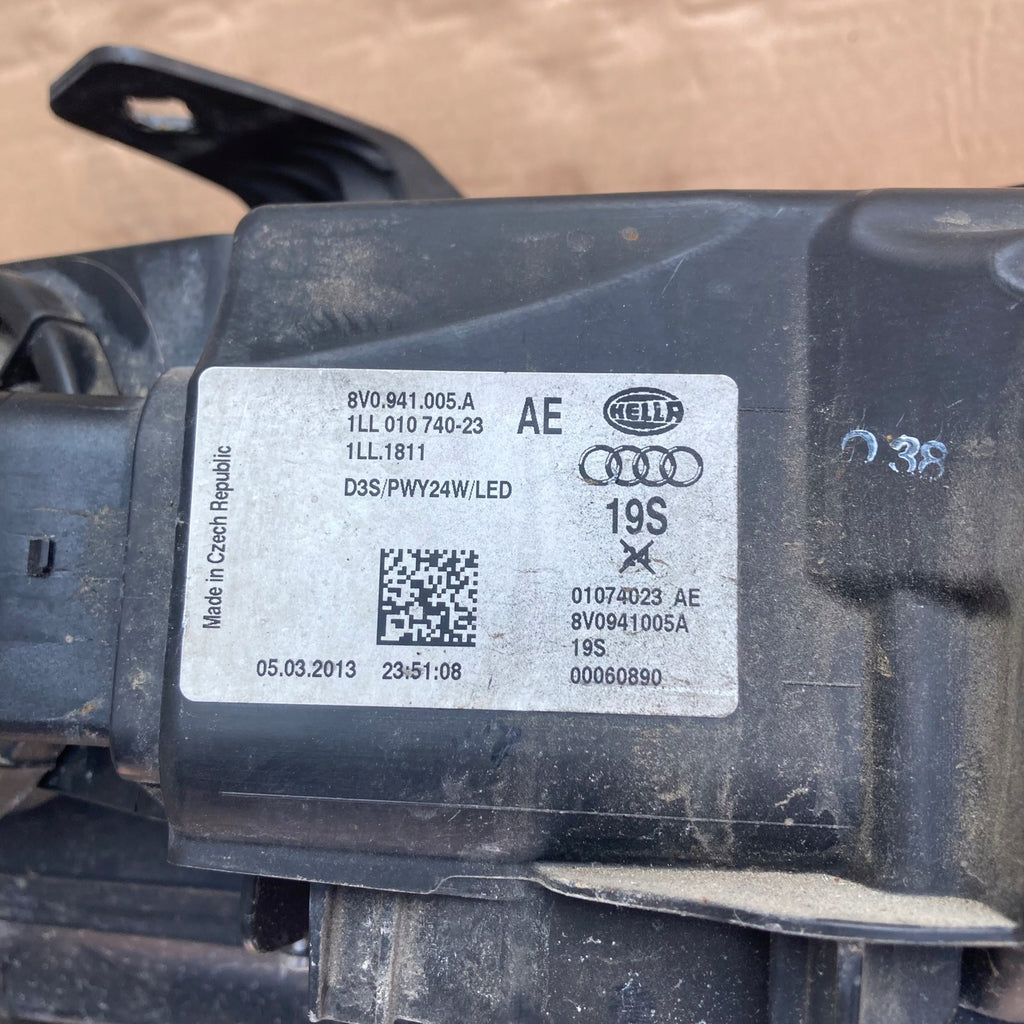 Frontscheinwerfer Audi A3 8V0941005A LED Ein Stück (Rechts oder Links) Headlight