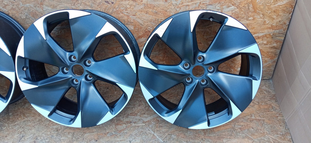 4x Alufelge 19 Zoll 7.5" 5x112 50ET Matt Schwarz 10E601025J Cupra Born I FEL1084326635vl