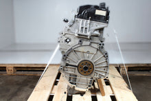 Laden Sie das Bild in den Galerie-Viewer, Motor BMW E91 E93 E90 E92 N47D20A 2.0 143PS Diesel Engine Unkomplett