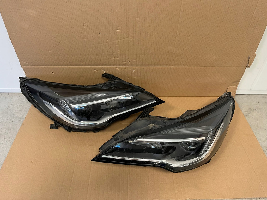 Frontscheinwerfer Opel Astra LED Ein Stück (Rechts oder Links) Headlight