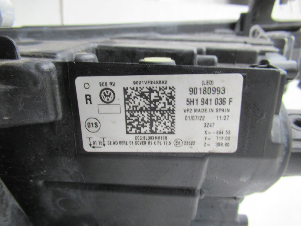 Frontscheinwerfer VW Golf VIII 5H1941036F Full LED Rechts Scheinwerfer Headlight SCH7646413408qj