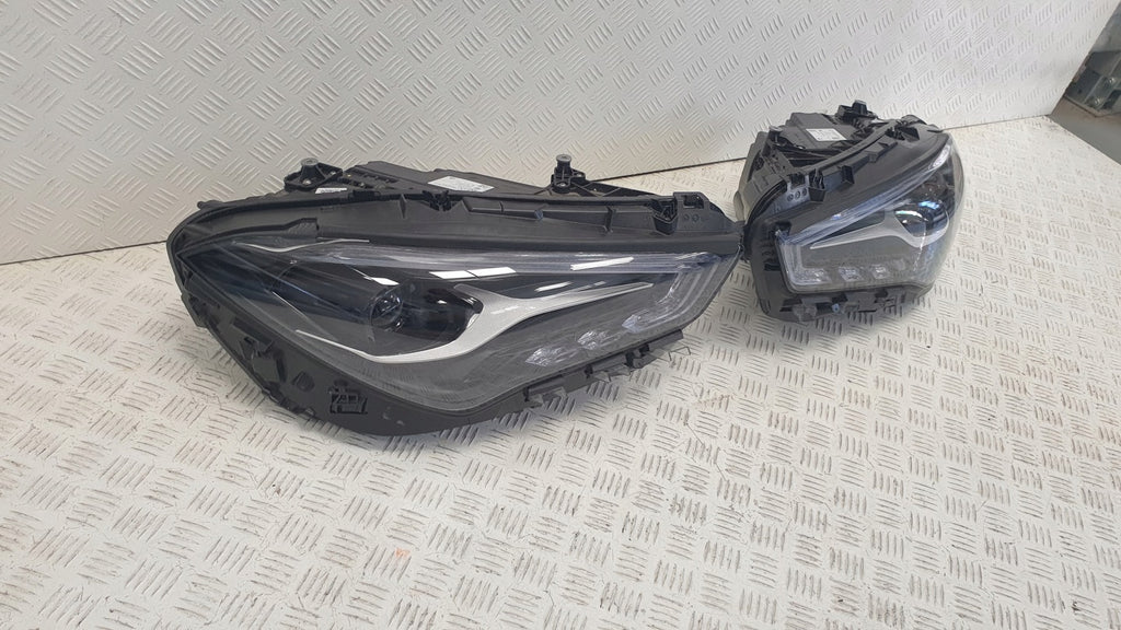 Frontscheinwerfer Mercedes-Benz Cla A1189060801 A1189060701 Ein Satz Headlight SCH2947900205rh