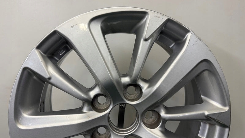 1x Alufelge 16 Zoll 6.5" 5x114.3 45ET Glanz Silber Toyota Yaris Cross Rim Wheel FEL1849480629dr