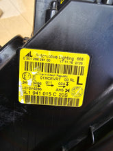 Load image into Gallery viewer, Frontscheinwerfer Skoda Yeti 5L1941015 Xenon Links Scheinwerfer Headlight