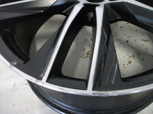 Load image into Gallery viewer, 1x Alufelge 19 Zoll 8.0&quot; 5x112 50ET Glanz Schwarz 5F0601025 Seat Rim Wheel