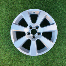 Laden Sie das Bild in den Galerie-Viewer, 1x Alufelge 17 Zoll 7.0" 5x110 41ET 13260607 Opel Astra J Rim Wheel FEL1611191022uc