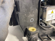 Load image into Gallery viewer, Frontscheinwerfer Ford Mondeo I Xenon Rechts Scheinwerfer Headlight SCH6313657572zp