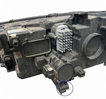 Laden Sie das Bild in den Galerie-Viewer, Frontscheinwerfer VW Tiguan 5NB941082G LED Rechts Scheinwerfer Headlight SCH2961101805gv