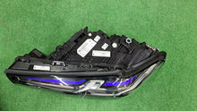 Laden Sie das Bild in den Galerie-Viewer, Frontscheinwerfer BMW 5 G31 G30 F90 5A388D5-04 Links Scheinwerfer Headlight
