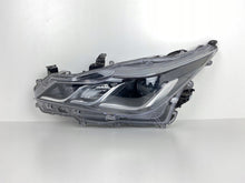 Laden Sie das Bild in den Galerie-Viewer, Frontscheinwerfer Toyota Corolla 81150-02T31 LED Ein Stück (Rechts oder Links)