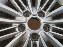 Load image into Gallery viewer, 1x Alufelge 17 Zoll 7.0" 5x114.3 52910-J9200 Hyundai Kona Rim Wheel FEL2403270642fe