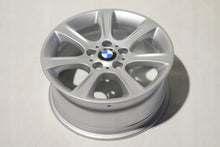 Laden Sie das Bild in den Galerie-Viewer, 4x Alufelge 17 Zoll 7.5" 5x120 37ET Glanz Silber 6796243 BMW 4 F36 3 F30 F32 F33 FEL6586379141wv