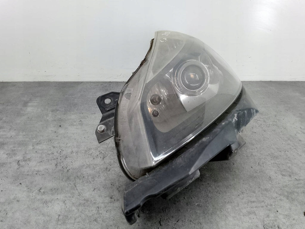 Frontscheinwerfer Renault Clio III 8200261610 89900161 Links Headlight SCH2614615521zi