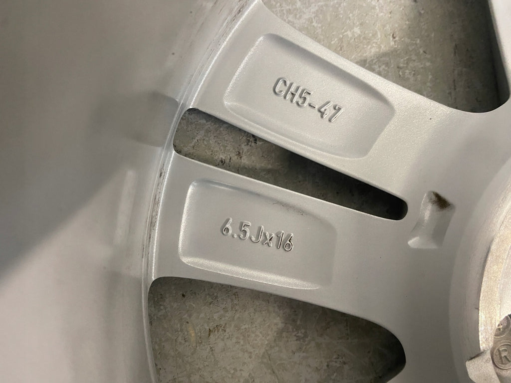 1x Alufelge 16 Zoll 6.5" 5x108 47ET Glanz Schwarz 9816966277 Citroën Picasso I FEL5630020269nq
