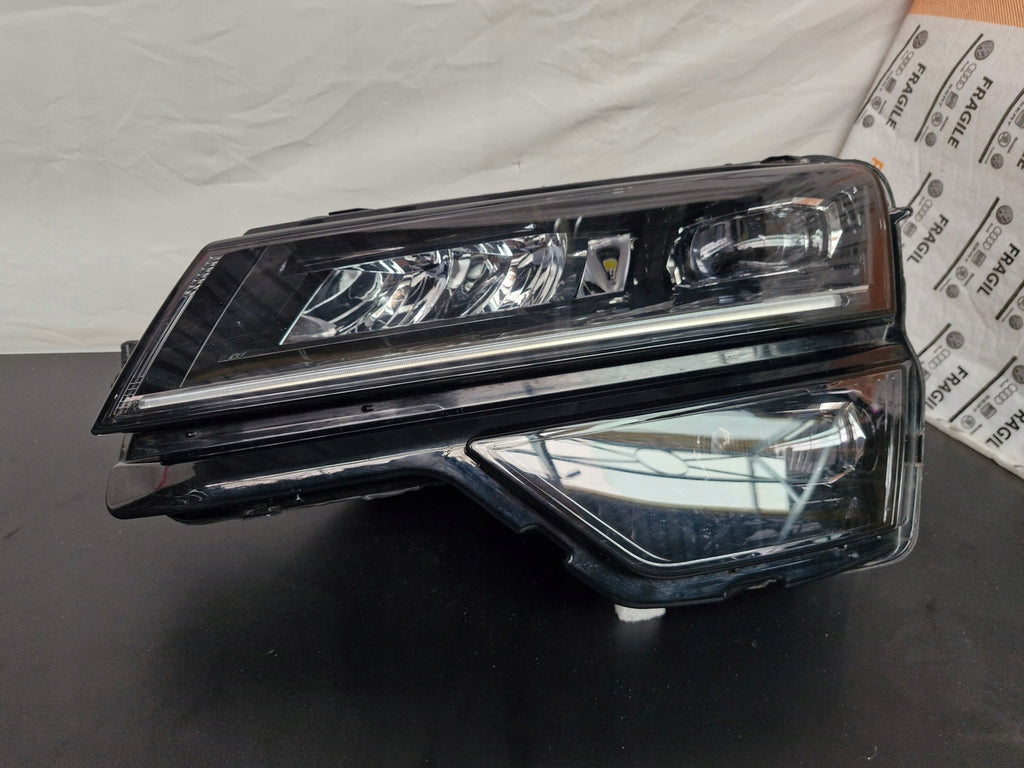 Frontscheinwerfer Skoda Karoq 57B941015D Rechts Scheinwerfer Headlight SCH9232305088ny