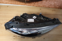 Load image into Gallery viewer, Frontscheinwerfer Mercedes-Benz W177 A1779062206 LED Rechts Headlight SCH3654852870jq