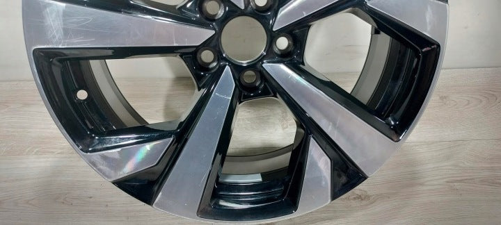 1x Alufelge 17 Zoll 6.5" 5x100 39ET 2G7601025B VW T-Cross Rim Wheel FEL1811984310tw