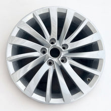 Load image into Gallery viewer, 1x Alufelge 17 Zoll 7.5&quot; 5x112 42ET Glanz Silber 3R0601025E Seat Exeo Rim Wheel