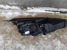 Laden Sie das Bild in den Galerie-Viewer, Frontscheinwerfer Hyundai I30 III 92101G4510 Links Scheinwerfer Headlight SCH9684291001nu