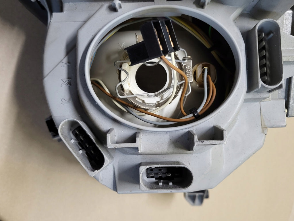 Frontscheinwerfer Mercedes-Benz W203 Rechts Scheinwerfer Headlight SCH4014528246ke