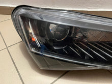 Laden Sie das Bild in den Galerie-Viewer, Frontscheinwerfer Skoda Superb III 3V1941016B Xenon Rechts Headlight SCH8350653061nr