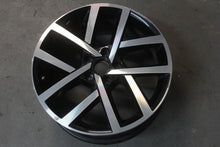 Laden Sie das Bild in den Galerie-Viewer, 1x Alufelge 18 Zoll 7.5" 5x112 51ET 5G0601025CP VW Golf Vii Rim Wheel FEL3381750055xg