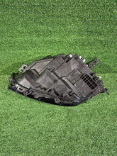 Laden Sie das Bild in den Galerie-Viewer, Frontscheinwerfer Opel Astra L 9858777180 LED Rechts Scheinwerfer Headlight SCH7495602509hd