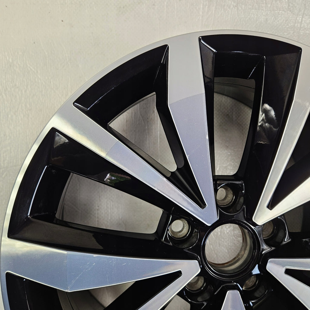 1x Alufelge 17 Zoll 7.0" 5x112 45ET 2GA601025B VW Tiguan Jetta Rim Wheel FEL1721332220to
