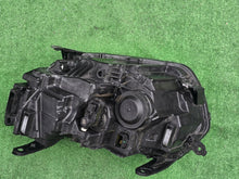 Load image into Gallery viewer, Frontscheinwerfer Dacia Duster 260101613R LED Rechts Scheinwerfer Headlight SCH5289819979ae