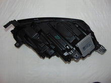Laden Sie das Bild in den Galerie-Viewer, Frontscheinwerfer Skoda Octavia IV 5E4941015B LED Links Scheinwerfer Headlight SCH2364672938th