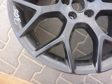 Laden Sie das Bild in den Galerie-Viewer, 1x Alufelge 19 Zoll 9.5&quot; 5x108 27ET Jaguar Xj Xf Rim Wheel