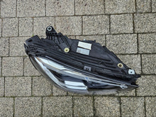 Laden Sie das Bild in den Galerie-Viewer, Frontscheinwerfer Mercedes-Benz Glc X253 A2539065003 LED Rechts Headlight SCH9566406052vo