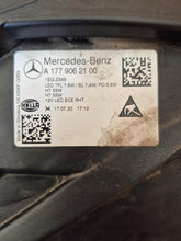 Laden Sie das Bild in den Galerie-Viewer, Frontscheinwerfer Mercedes-Benz W177 A1779062100 LED Rechts oder Links SCH5700314768uj