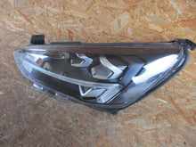 Laden Sie das Bild in den Galerie-Viewer, Frontscheinwerfer Ford Focus MX7B-13E015-EB Full LED Links Headlight