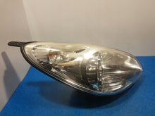 Laden Sie das Bild in den Galerie-Viewer, Frontscheinwerfer Hyundai I20 Rechts Scheinwerfer Headlight SCH7835833266nj