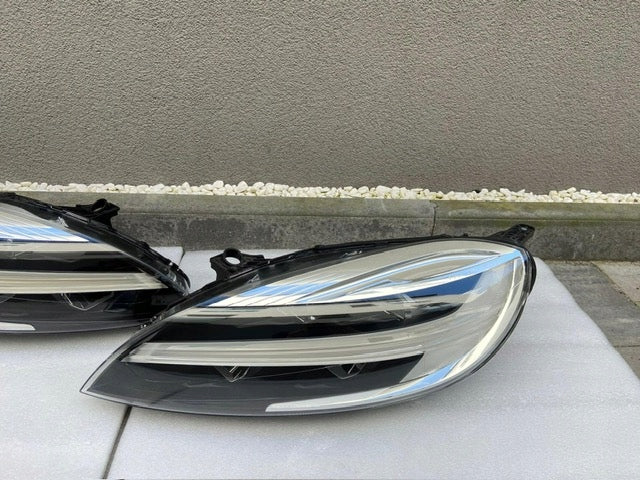 Frontscheinwerfer Volvo V40 32228479 32228478 Ein Satz Scheinwerfer Headlight SCH5666316854xy