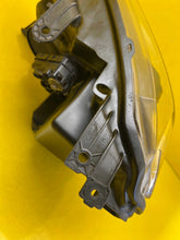 Laden Sie das Bild in den Galerie-Viewer, Frontscheinwerfer Ford Ranger JB3B-13E014-BA LED Rechts Scheinwerfer Headlight SCH7174839794kc