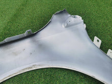 Laden Sie das Bild in den Galerie-Viewer, Kotflügel Mercedes-Benz W247 X247 A2478811000 Vorne Rechts Schwarz