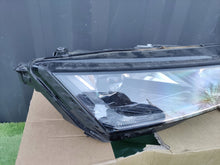 Laden Sie das Bild in den Galerie-Viewer, Frontscheinwerfer Skoda Octavia IV 5E4941016B LED Rechts Scheinwerfer Headlight SCH9084943523mu
