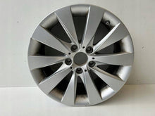 Laden Sie das Bild in den Galerie-Viewer, 1x Alufelge 17 Zoll 6796240 BMW 3 F30 F31 Rim Wheel FEL3063451173ib