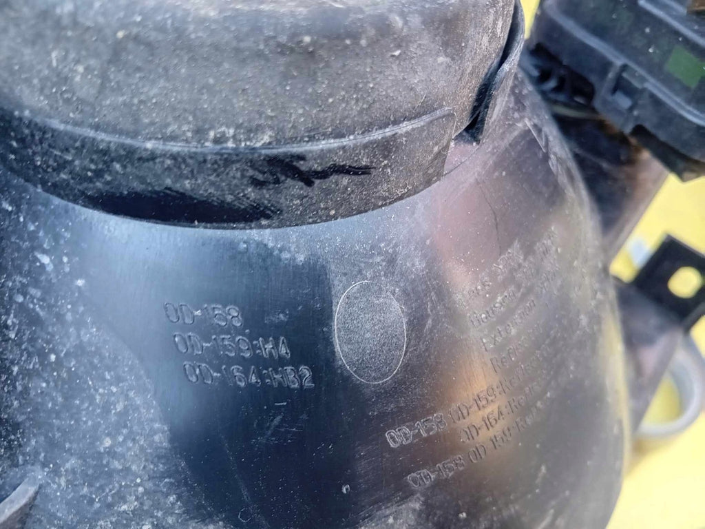 Frontscheinwerfer Toyota Yaris OD-158 Ein Stück (Rechts oder Links) Headlight