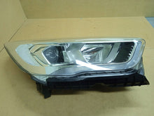 Laden Sie das Bild in den Galerie-Viewer, Frontscheinwerfer Ford Kuga GV41-13W029-CG 90156360 LED Rechts Headlight