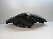Laden Sie das Bild in den Galerie-Viewer, Frontscheinwerfer Toyota Yaris Links Scheinwerfer Headlight SCH7350801281rf