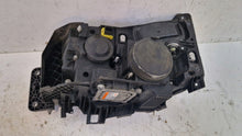 Laden Sie das Bild in den Galerie-Viewer, Frontscheinwerfer Renault 89207501 Xenon Rechts Scheinwerfer Headlight