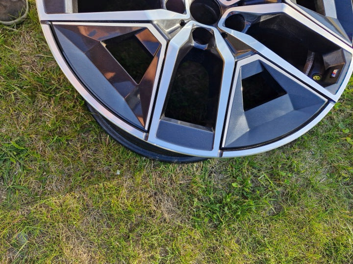 1x Alufelge 19 Zoll 10.0" 5x112 5A324E3 BMW 5 Rim Wheel FEL4414636828qv