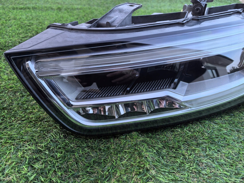 Frontscheinwerfer Audi Q3 8U0941033 LED Links Scheinwerfer Headlight SCH4376873338rg