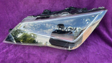 Load image into Gallery viewer, Frontscheinwerfer Seat Leon 5F1941007A LED Links Scheinwerfer Headlight