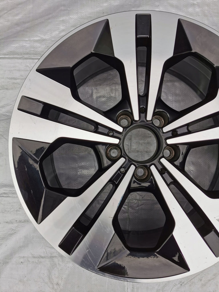 1x Alufelge 18 Zoll 7.5" 5x112 53ET A2474012900 Mercedes-Benz Glb X247 Gla H247 FEL2802529086zv