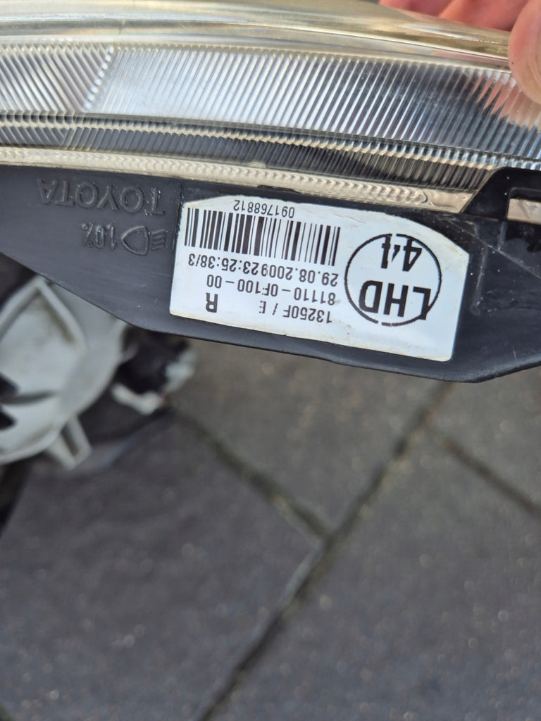 Frontscheinwerfer Toyota Verso 81110-0F100 Rechts Scheinwerfer Headlight SCH4569709333te