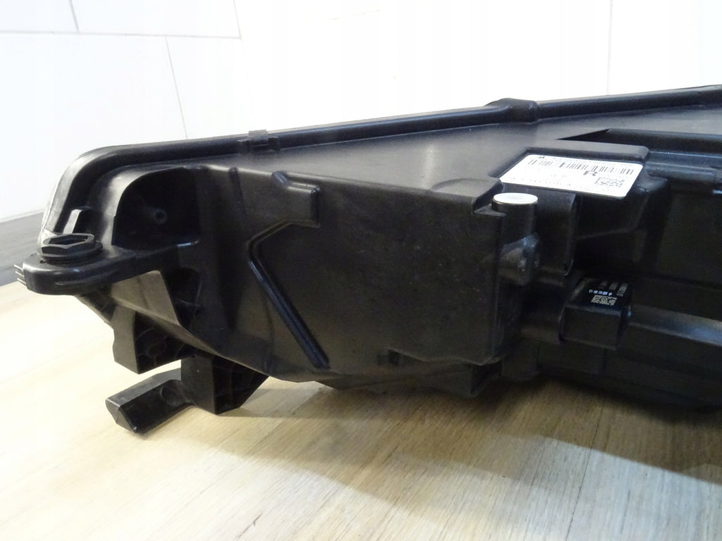 Frontscheinwerfer Skoda Octavia IV 5E4941016A LED Rechts Scheinwerfer Headlight SCH9583281188ld